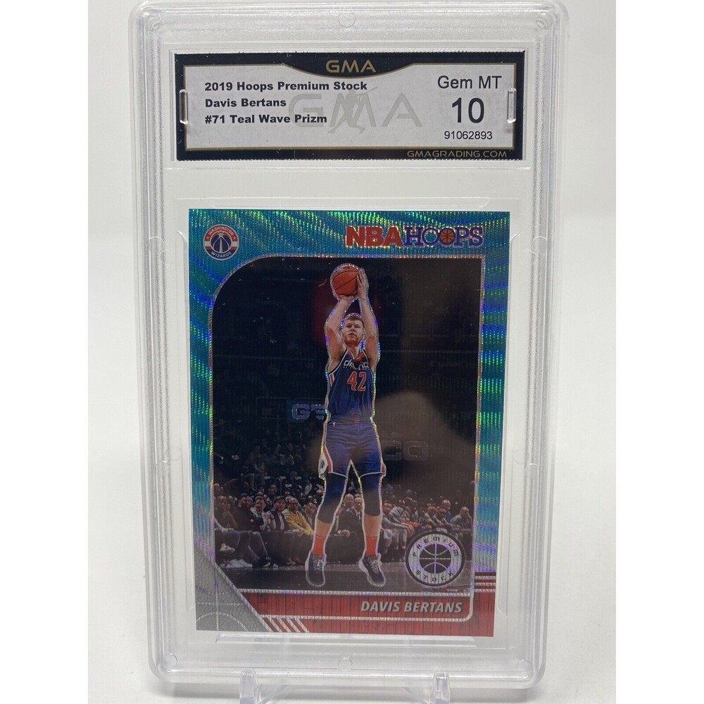 2019 NBA Hoops Premium Stock Davis Bertans #71 Teal Wave Prizm GMA 10
